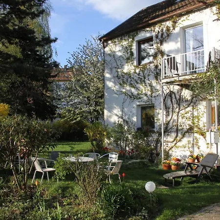 Ferienwohnung Blumenstrasse Lägenhet *