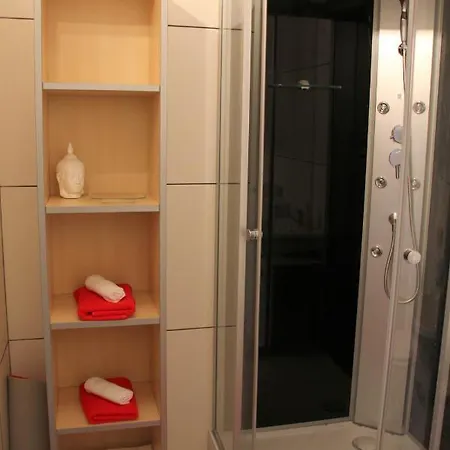 Ferienwohnung Blumenstrasse Lägenhet *